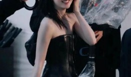 爆料周冬雨富婆视频